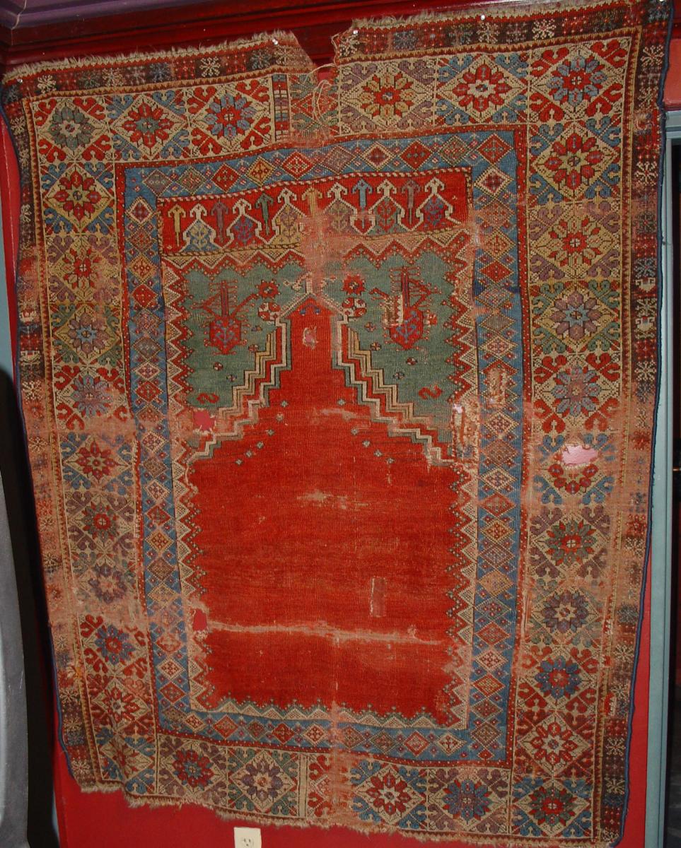 Mujur carpet early 19th century, Central Anatolia